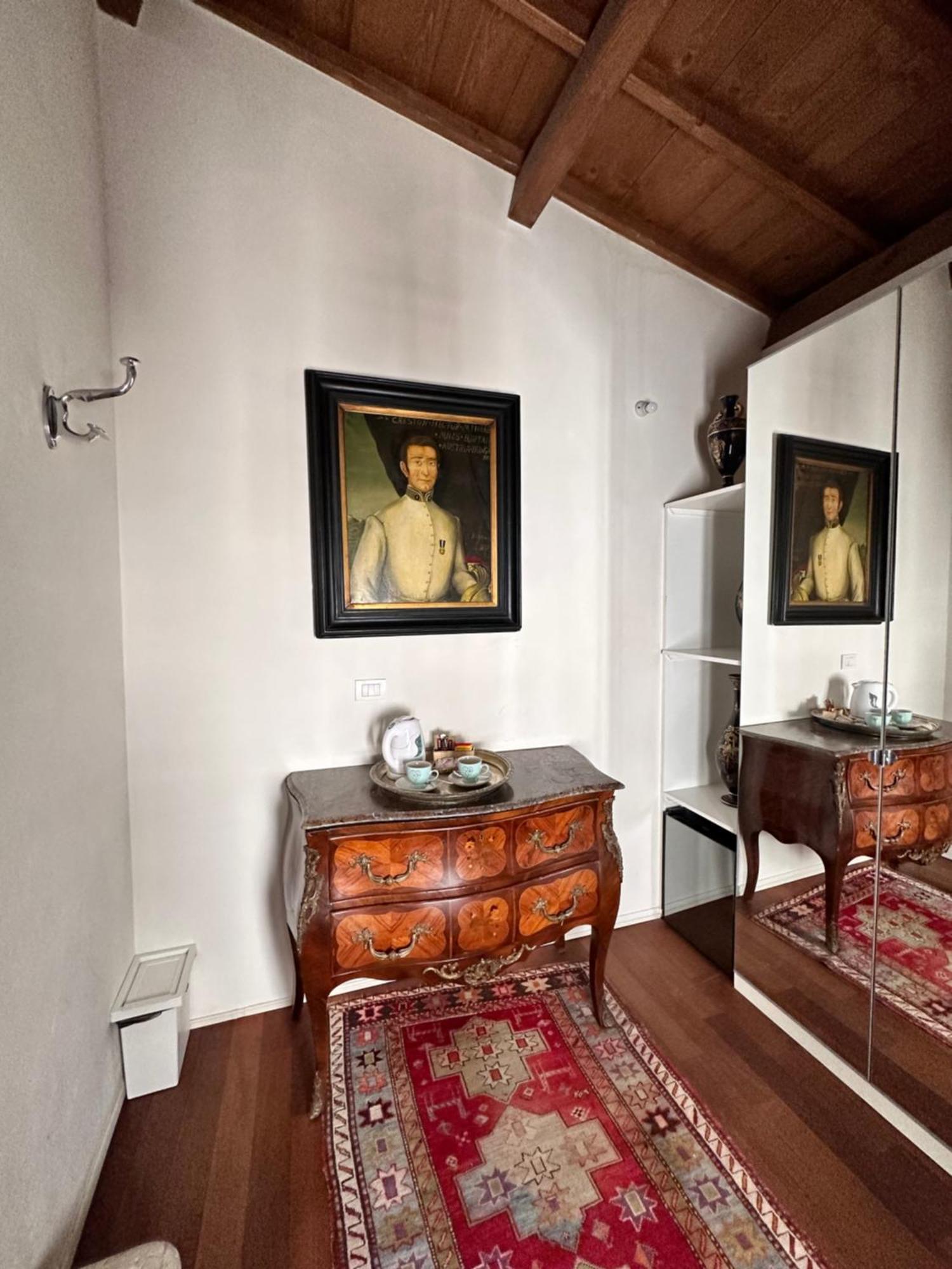 Truly Verona - Delle Erbe Suites Exterior photo